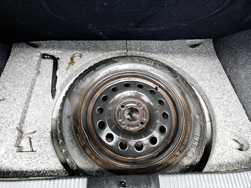 Ford Focus  bei Hoffmann Automobile in Wolfsburg kaufen und sofort mitnehmen - Bild 3