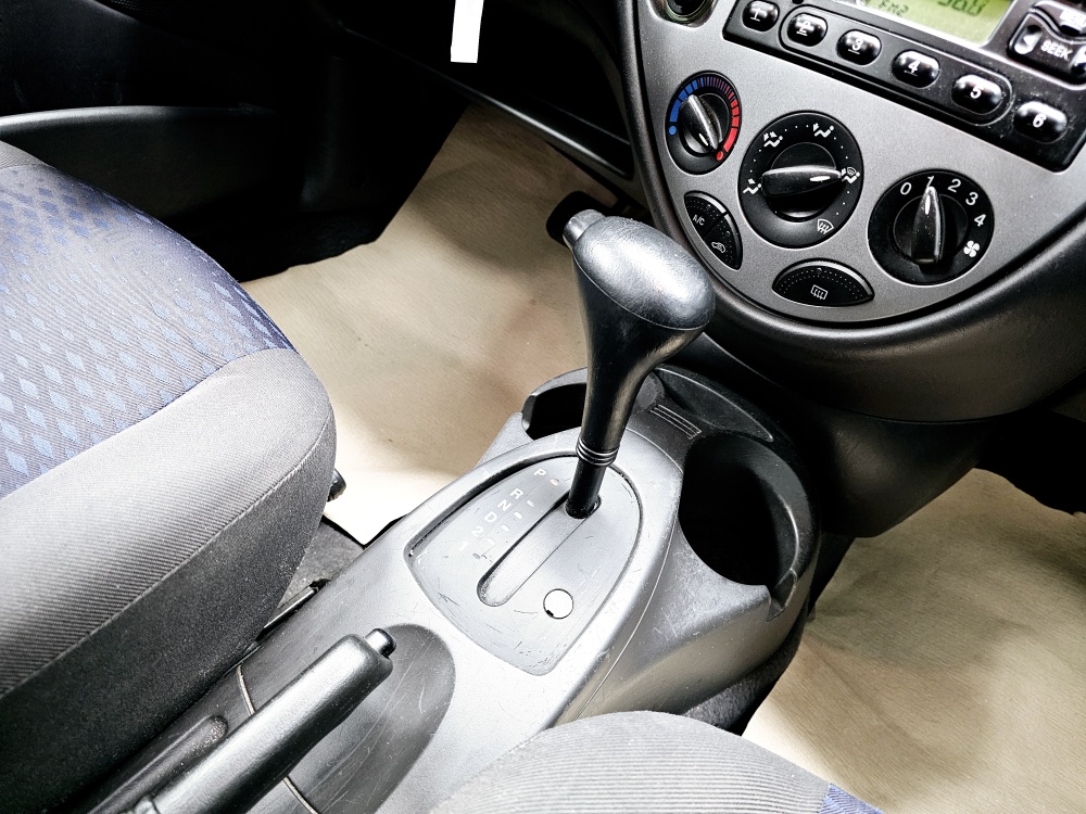 Ford Focus  bei Hoffmann Automobile in Wolfsburg kaufen und sofort mitnehmen - Bild 7