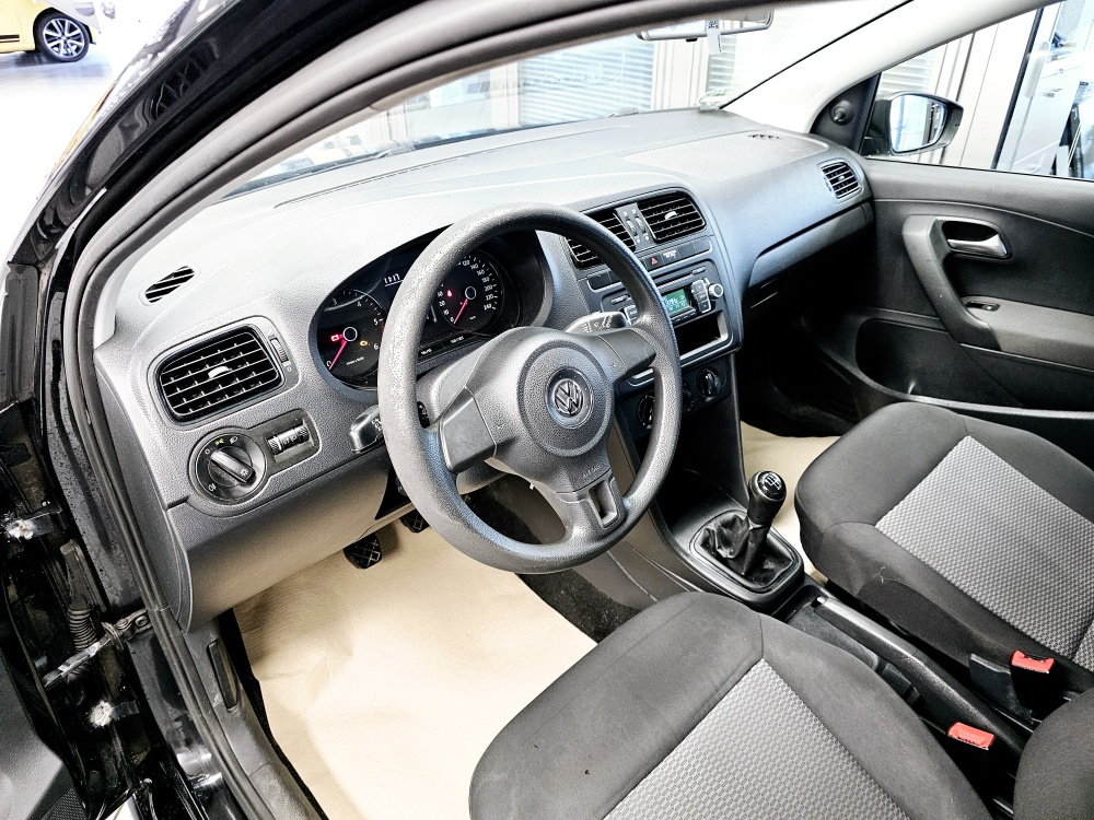 VW Polo  bei Hoffmann Automobile in Wolfsburg kaufen und sofort mitnehmen - Bild 10