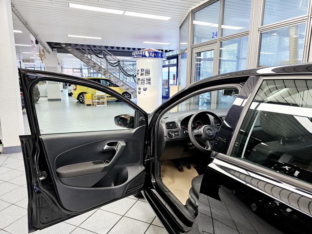 VW Polo  bei Hoffmann Automobile in Wolfsburg kaufen und sofort mitnehmen - Bild 12