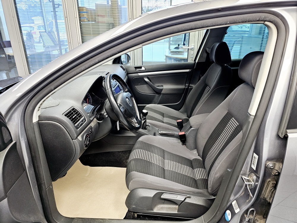 VW Golf  bei Hoffmann Automobile in Wolfsburg kaufen und sofort mitnehmen - Bild 14