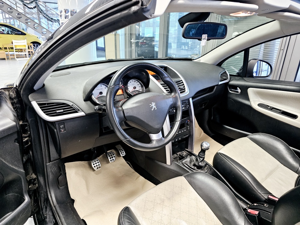Peugeot 207 CC  bei Hoffmann Automobile in Wolfsburg kaufen und sofort mitnehmen - Bild 10