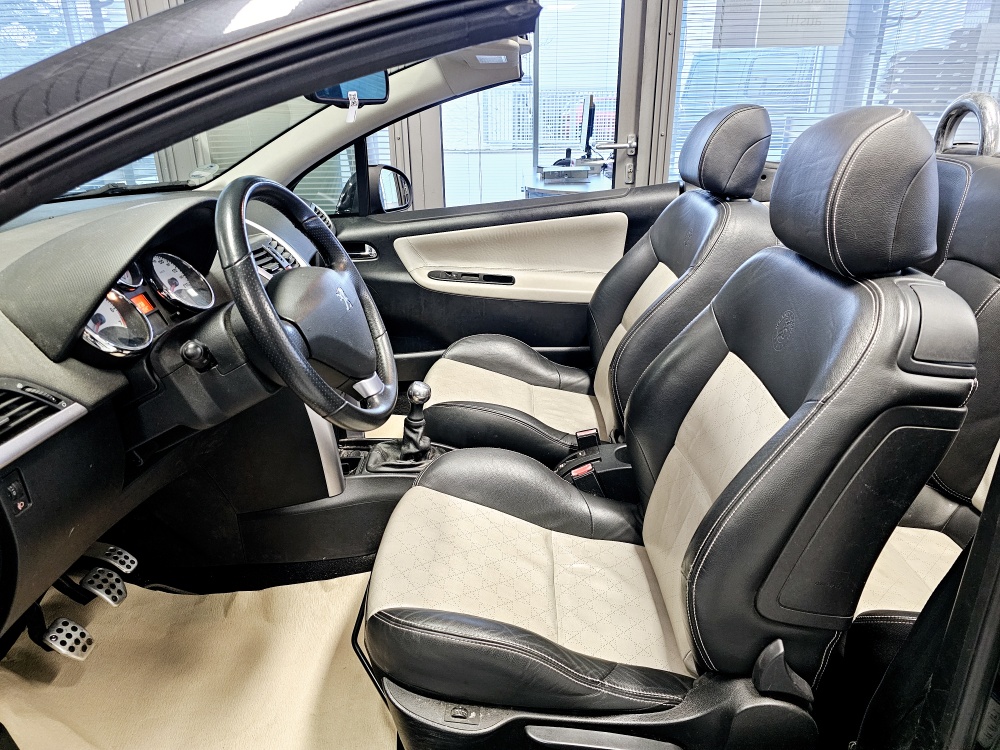 Peugeot 207 CC  bei Hoffmann Automobile in Wolfsburg kaufen und sofort mitnehmen - Bild 11