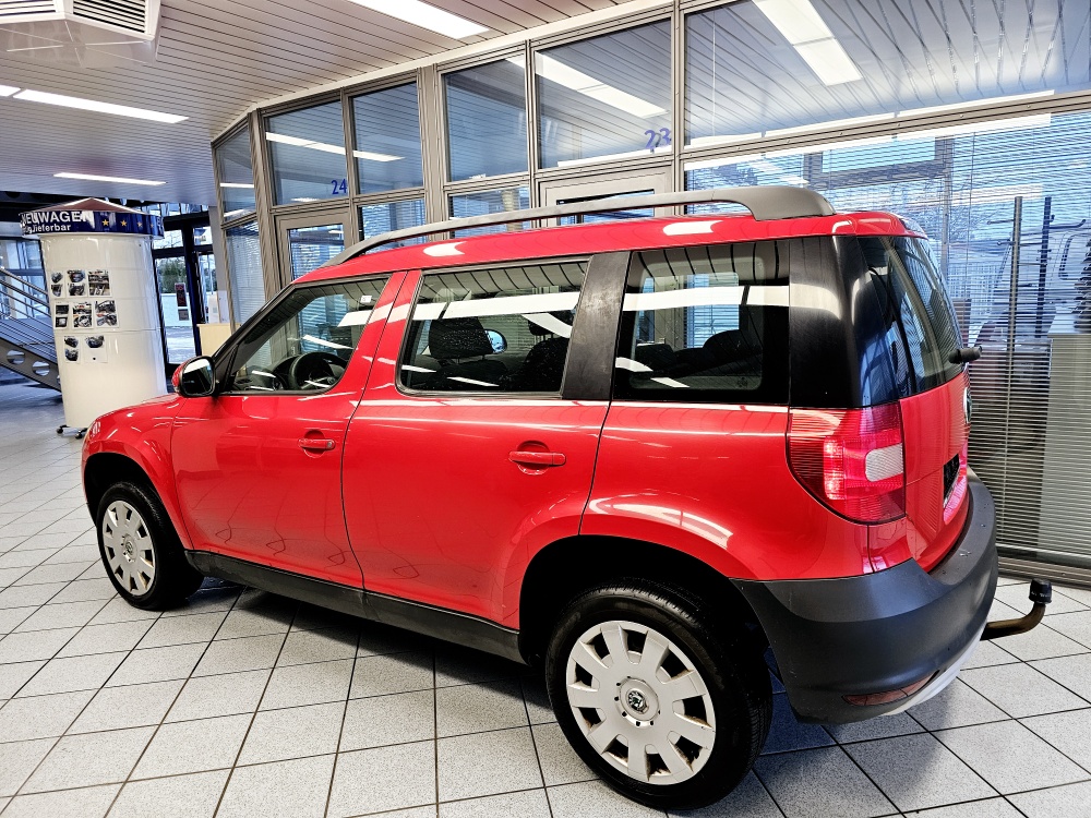 Skoda Yeti  bei Hoffmann Automobile in Wolfsburg kaufen und sofort mitnehmen - Bild 13