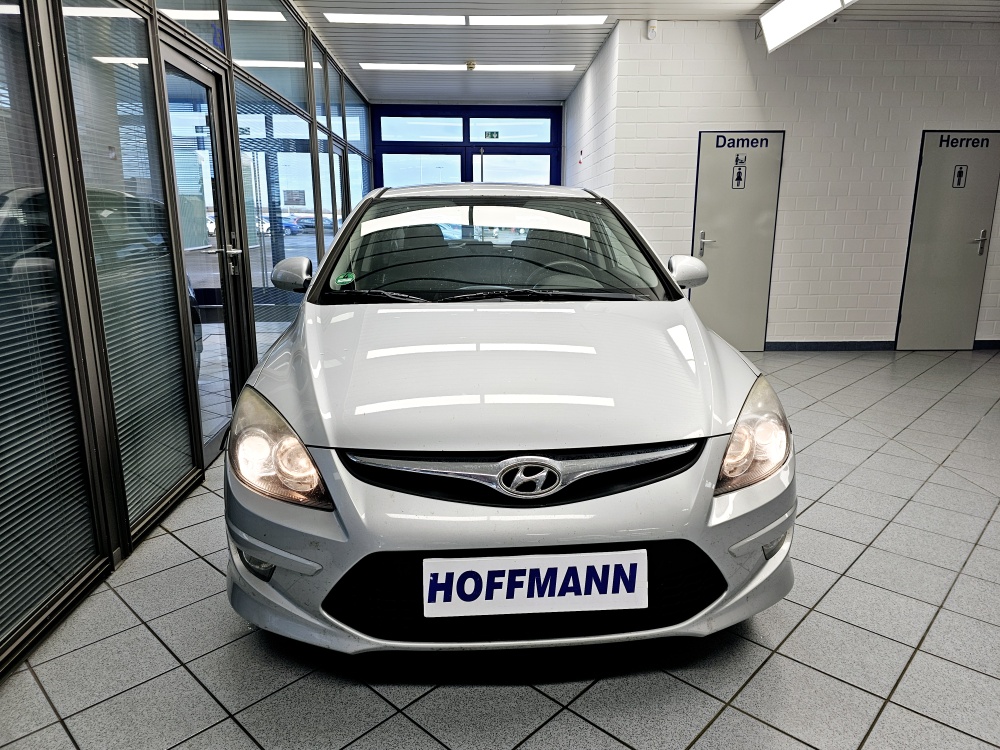 Hyundai i30  bei Hoffmann Automobile in Wolfsburg kaufen und sofort mitnehmen - Bild 16