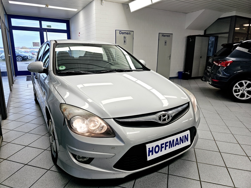 Hyundai i30  bei Hoffmann Automobile in Wolfsburg kaufen und sofort mitnehmen - Bild 17