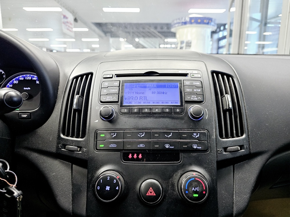 Hyundai i30  bei Hoffmann Automobile in Wolfsburg kaufen und sofort mitnehmen - Bild 8