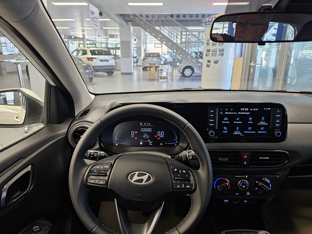 Hyundai i10  bei Hoffmann Automobile in Wolfsburg kaufen und sofort mitnehmen - Bild 14