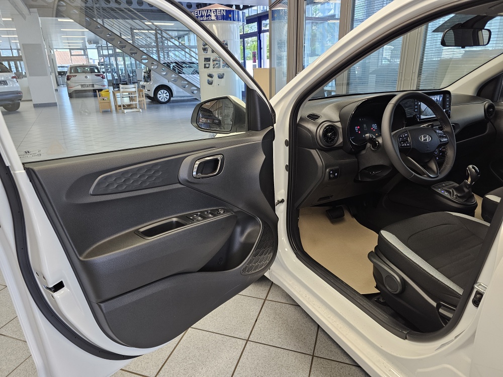 Hyundai i10  bei Hoffmann Automobile in Wolfsburg kaufen und sofort mitnehmen - Bild 18