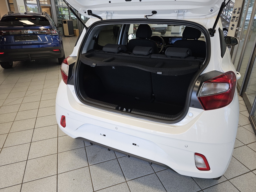 Hyundai i10  bei Hoffmann Automobile in Wolfsburg kaufen und sofort mitnehmen - Bild 2