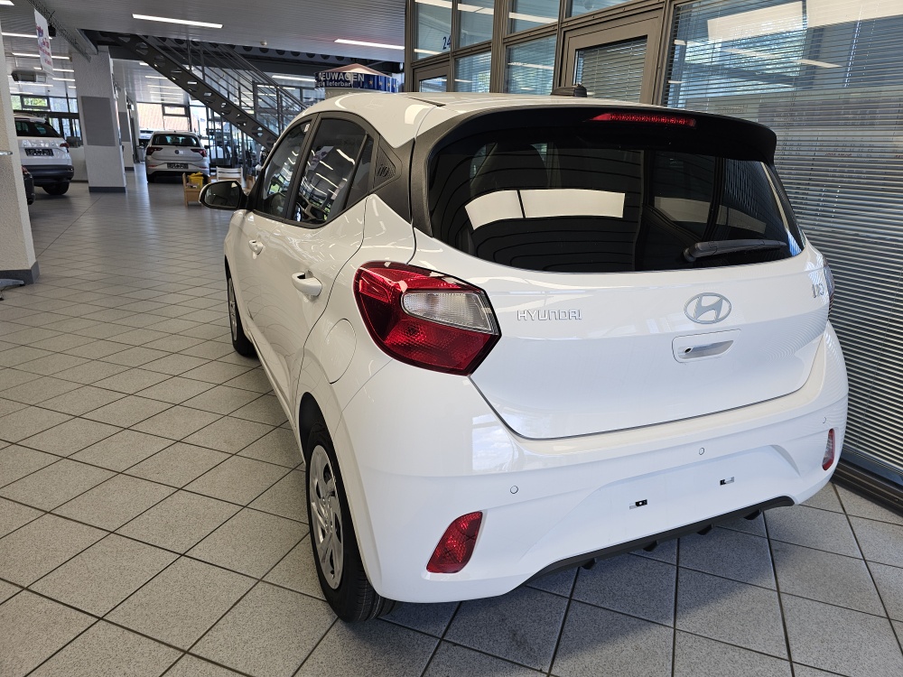 Hyundai i10  bei Hoffmann Automobile in Wolfsburg kaufen und sofort mitnehmen - Bild 3