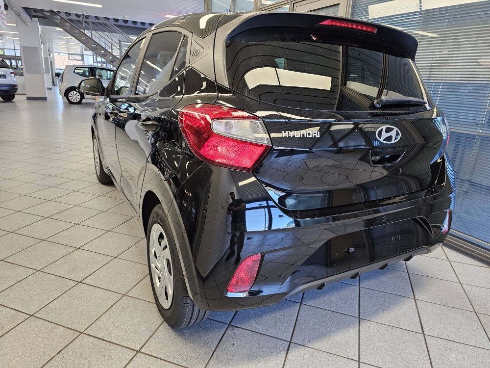 Hyundai i10  bei Hoffmann Automobile in Wolfsburg kaufen und sofort mitnehmen - Bild 3