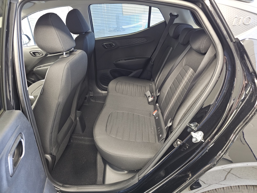 Hyundai i10  bei Hoffmann Automobile in Wolfsburg kaufen und sofort mitnehmen - Bild 4
