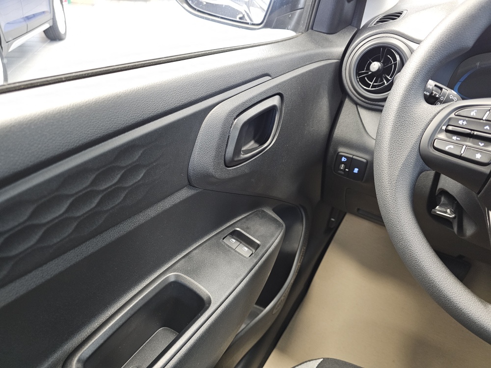 Hyundai i10  bei Hoffmann Automobile in Wolfsburg kaufen und sofort mitnehmen - Bild 13