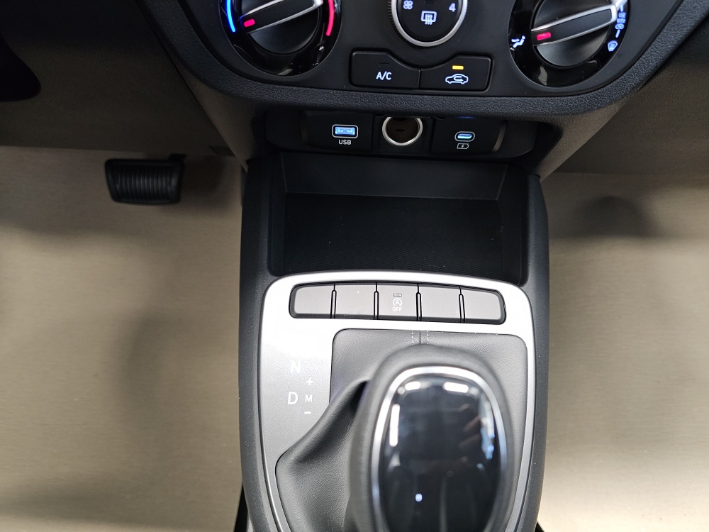 Hyundai i10  bei Hoffmann Automobile in Wolfsburg kaufen und sofort mitnehmen - Bild 8