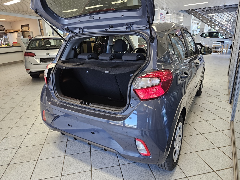Hyundai i10  bei Hoffmann Automobile in Wolfsburg kaufen und sofort mitnehmen - Bild 2