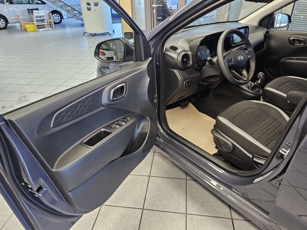Hyundai i10  bei Hoffmann Automobile in Wolfsburg kaufen und sofort mitnehmen - Bild 21
