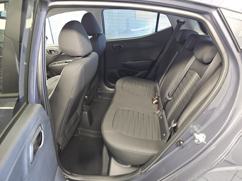 Hyundai i10  bei Hoffmann Automobile in Wolfsburg kaufen und sofort mitnehmen - Bild 4