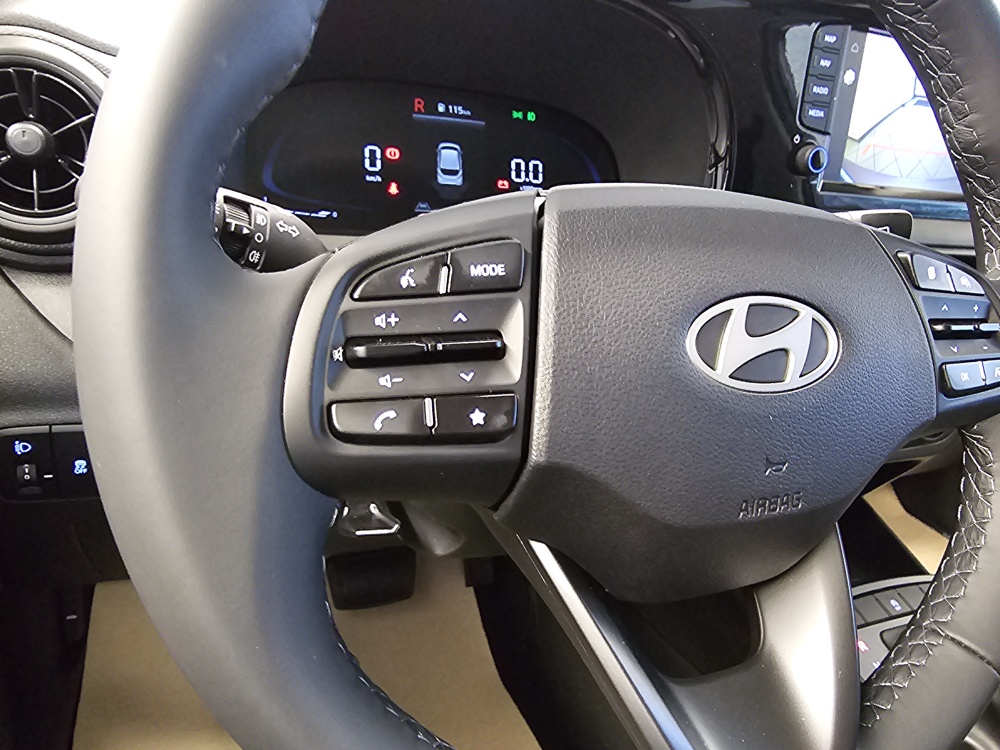 Hyundai i10  bei Hoffmann Automobile in Wolfsburg kaufen und sofort mitnehmen - Bild 17