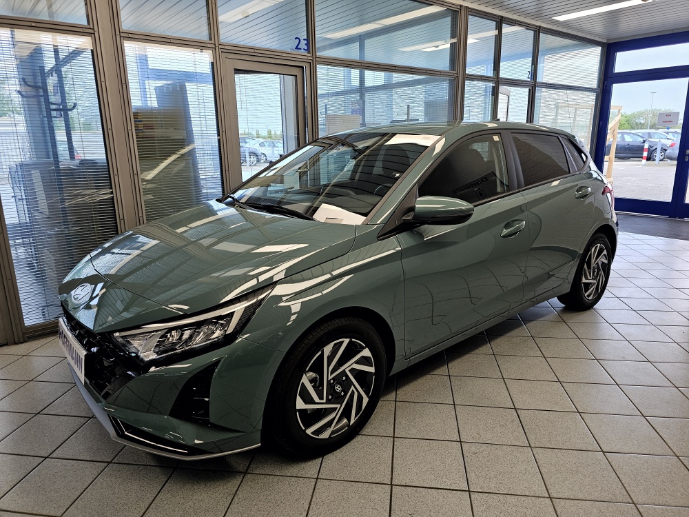 Hyundai i20 Trend für nur 21.350,- € bei Hoffmann Automobile in Wolfsburg kaufen und sofort mitnehmen