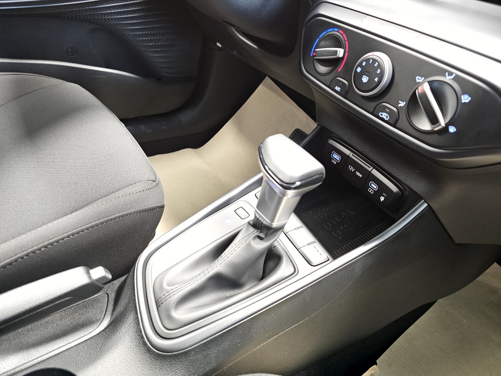 Hyundai i20  bei Hoffmann Automobile in Wolfsburg kaufen und sofort mitnehmen - Bild 8