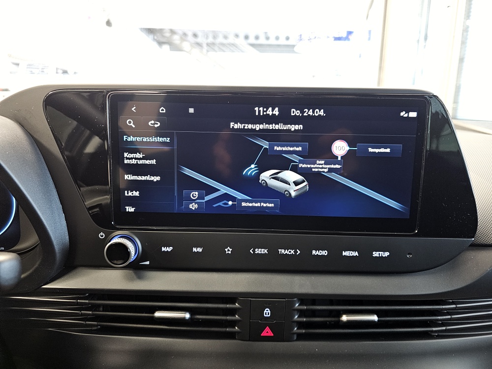 Hyundai i20  bei Hoffmann Automobile in Wolfsburg kaufen und sofort mitnehmen - Bild 11