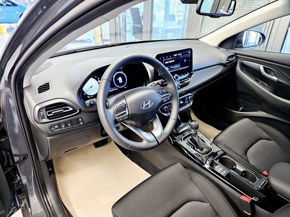 Hyundai i30 Kombi  bei Hoffmann Automobile in Wolfsburg kaufen und sofort mitnehmen - Bild 20