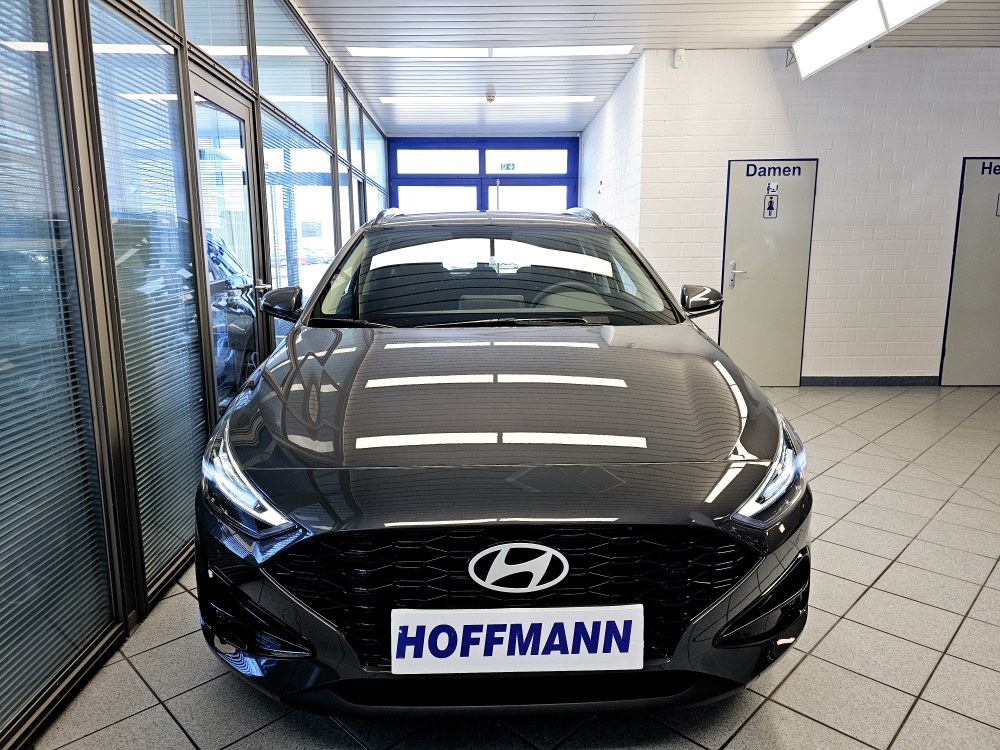 Hyundai i30 Kombi  bei Hoffmann Automobile in Wolfsburg kaufen und sofort mitnehmen - Bild 25