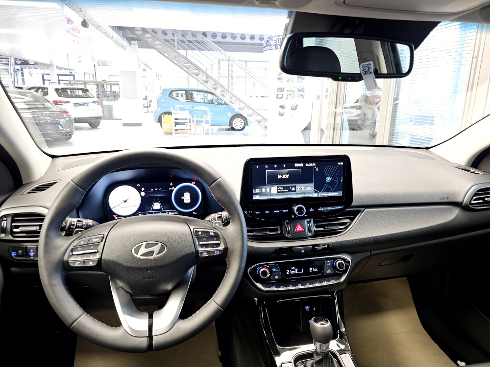 Hyundai i30 Kombi  bei Hoffmann Automobile in Wolfsburg kaufen und sofort mitnehmen - Bild 18