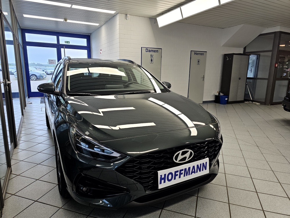 Hyundai i30 Kombi  bei Hoffmann Automobile in Wolfsburg kaufen und sofort mitnehmen - Bild 25
