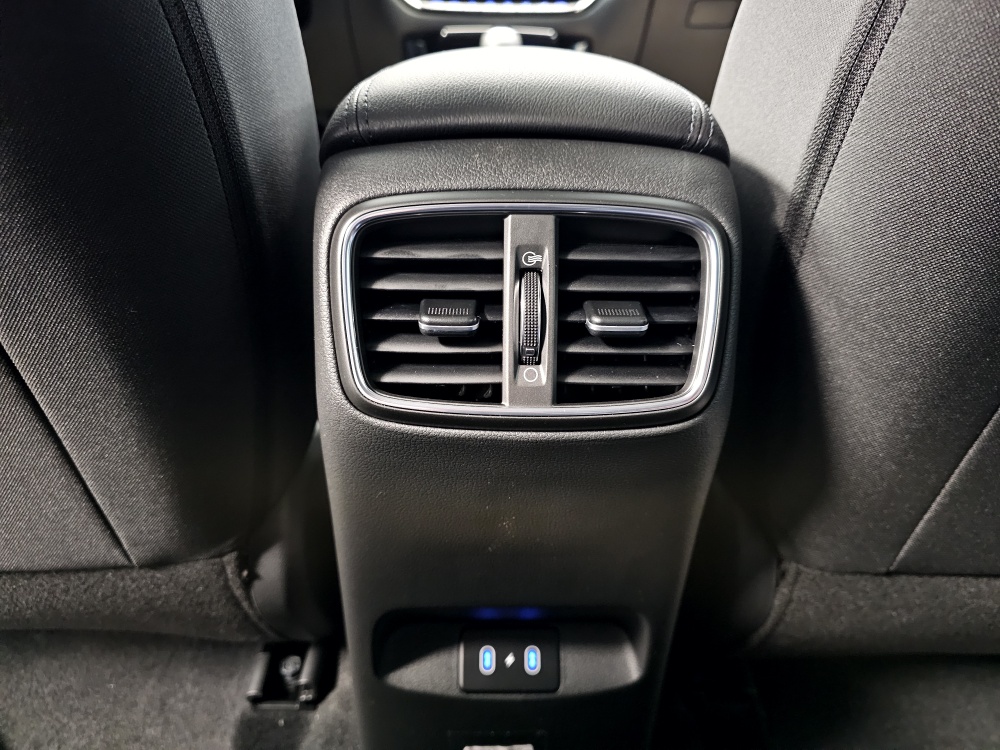 Hyundai i30 Kombi  bei Hoffmann Automobile in Wolfsburg kaufen und sofort mitnehmen - Bild 7