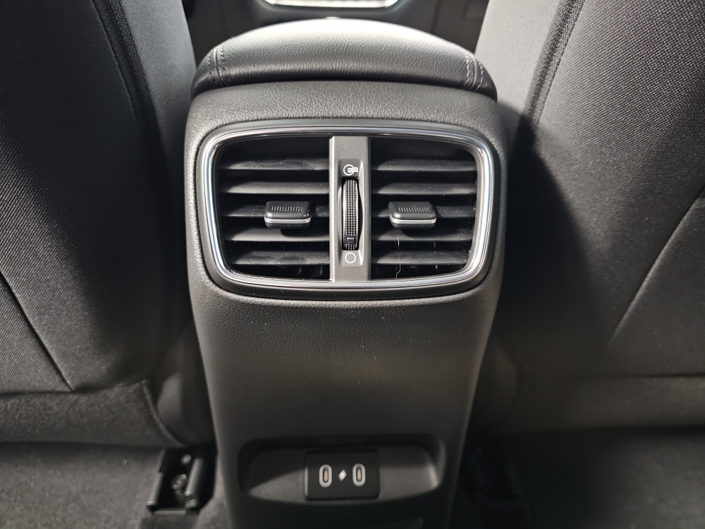 Hyundai i30 Kombi  bei Hoffmann Automobile in Wolfsburg kaufen und sofort mitnehmen - Bild 6