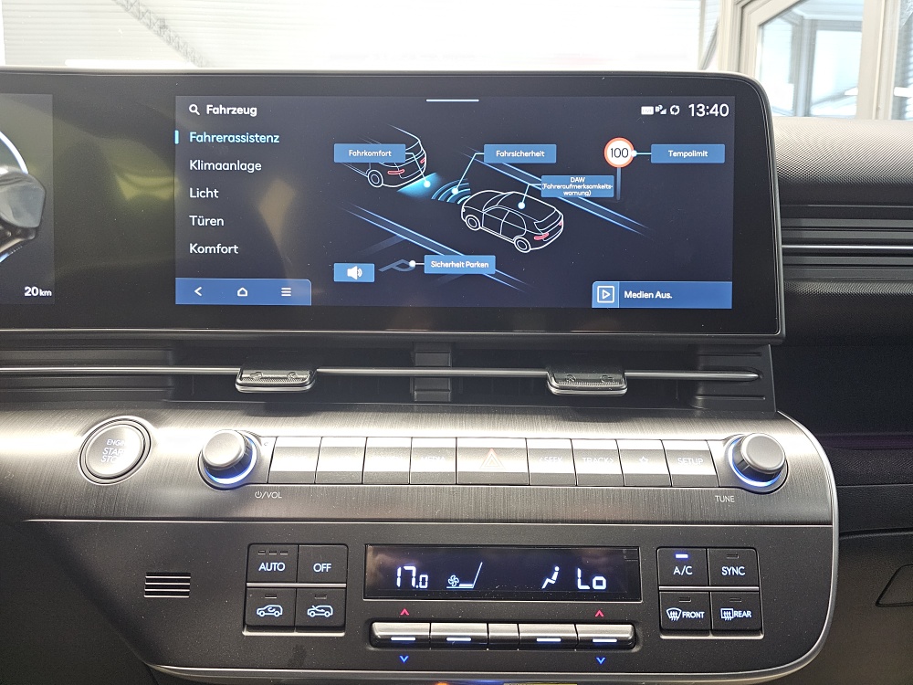 Hyundai Kona  bei Hoffmann Automobile in Wolfsburg kaufen und sofort mitnehmen - Bild 11