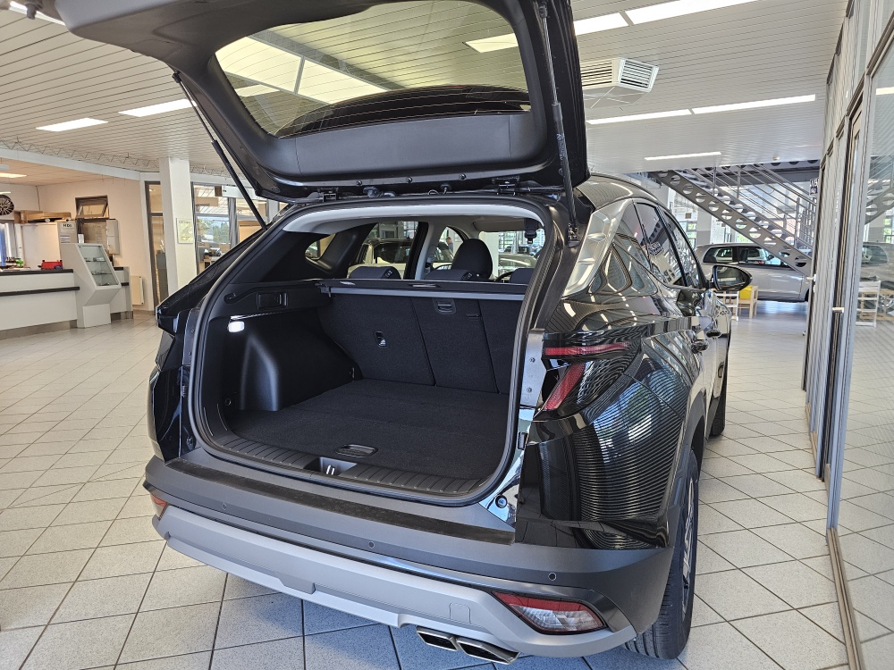 Hyundai Tucson  bei Hoffmann Automobile in Wolfsburg kaufen und sofort mitnehmen - Bild 2