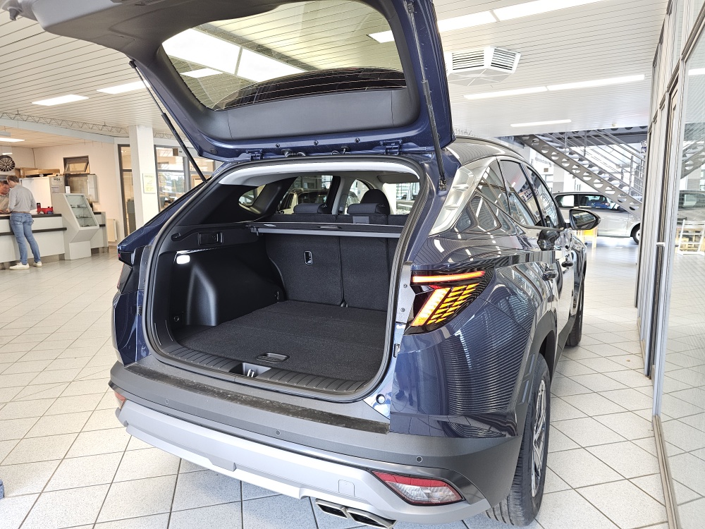 Hyundai Tucson  bei Hoffmann Automobile in Wolfsburg kaufen und sofort mitnehmen - Bild 2