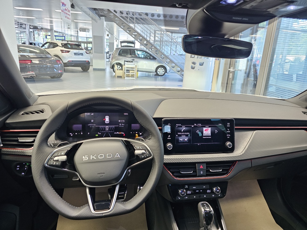 Skoda Kamiq  bei Hoffmann Automobile in Wolfsburg kaufen und sofort mitnehmen - Bild 18
