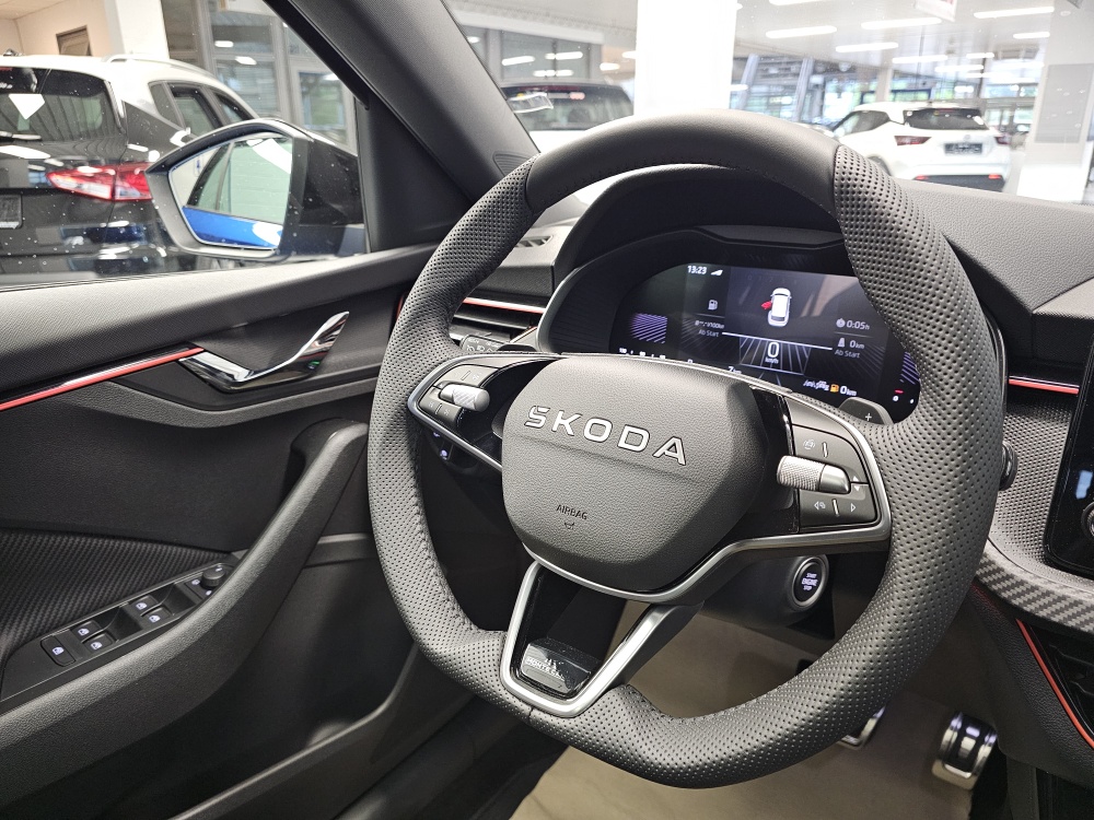 Skoda Kamiq  bei Hoffmann Automobile in Wolfsburg kaufen und sofort mitnehmen - Bild 16
