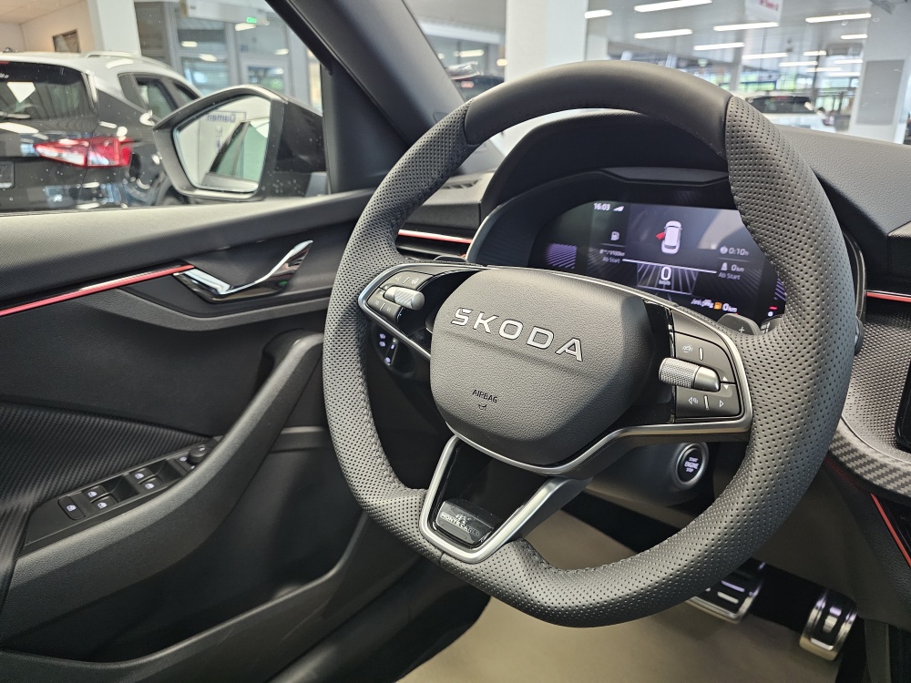 Skoda Kamiq  bei Hoffmann Automobile in Wolfsburg kaufen und sofort mitnehmen - Bild 15