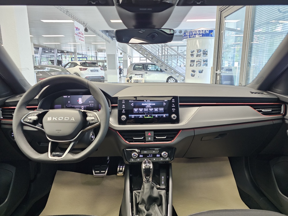Skoda Kamiq  bei Hoffmann Automobile in Wolfsburg kaufen und sofort mitnehmen - Bild 7