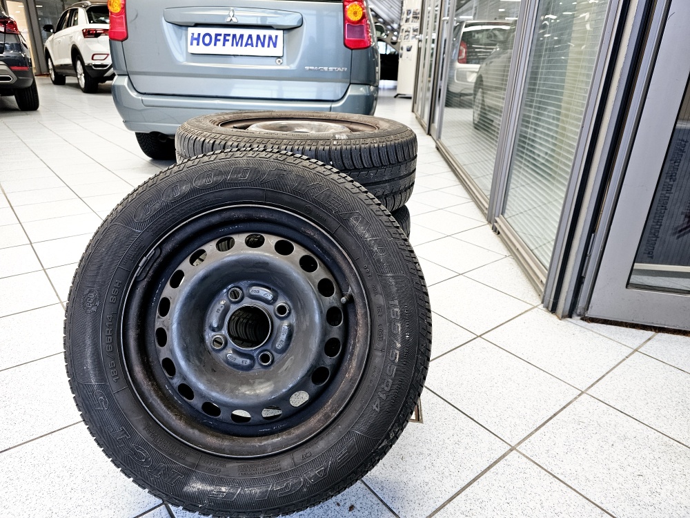 Mitsubishi Space Star  bei Hoffmann Automobile in Wolfsburg kaufen und sofort mitnehmen - Bild 3