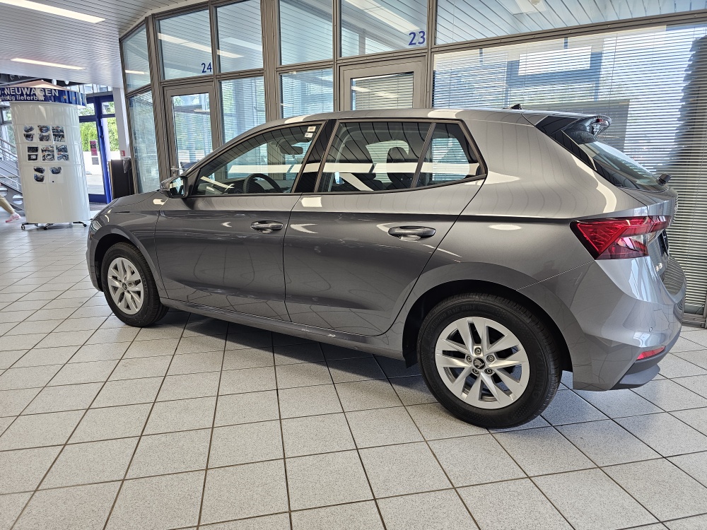 Skoda Fabia  bei Hoffmann Automobile in Wolfsburg kaufen und sofort mitnehmen - Bild 21