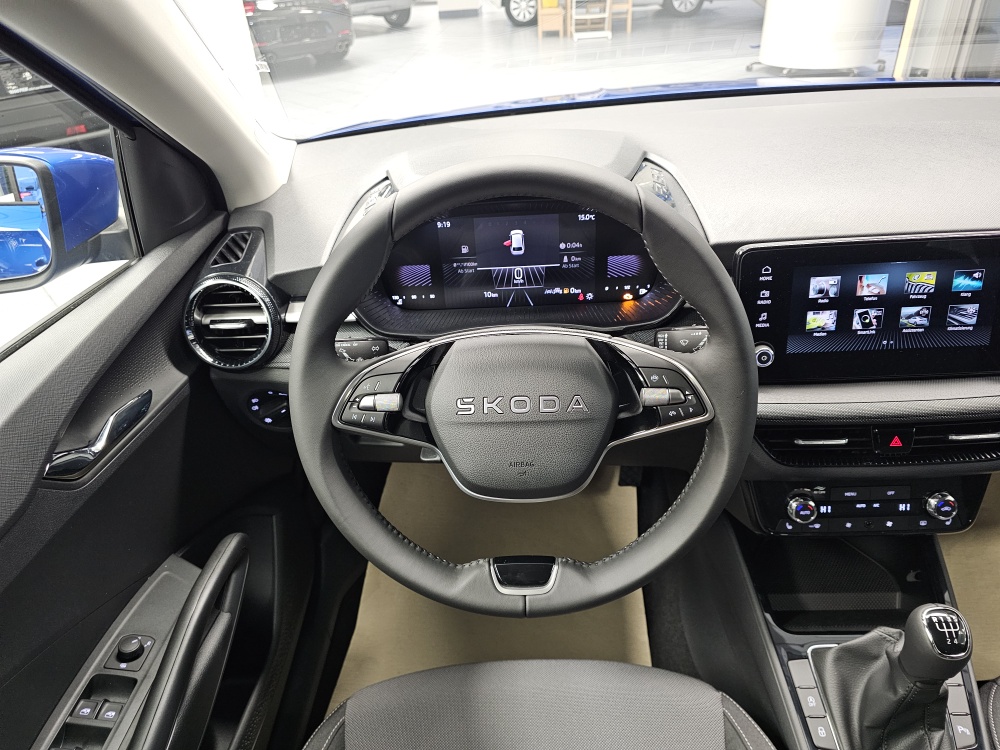 Skoda Fabia  bei Hoffmann Automobile in Wolfsburg kaufen und sofort mitnehmen - Bild 18