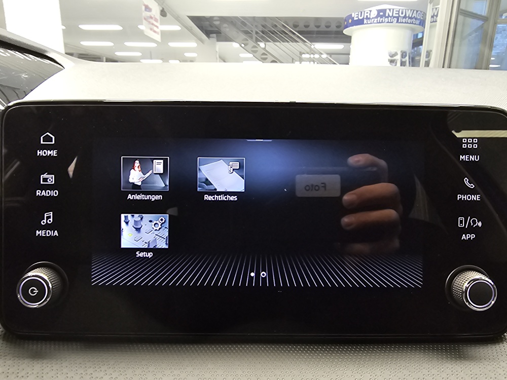 Skoda Fabia  bei Hoffmann Automobile in Wolfsburg kaufen und sofort mitnehmen - Bild 9