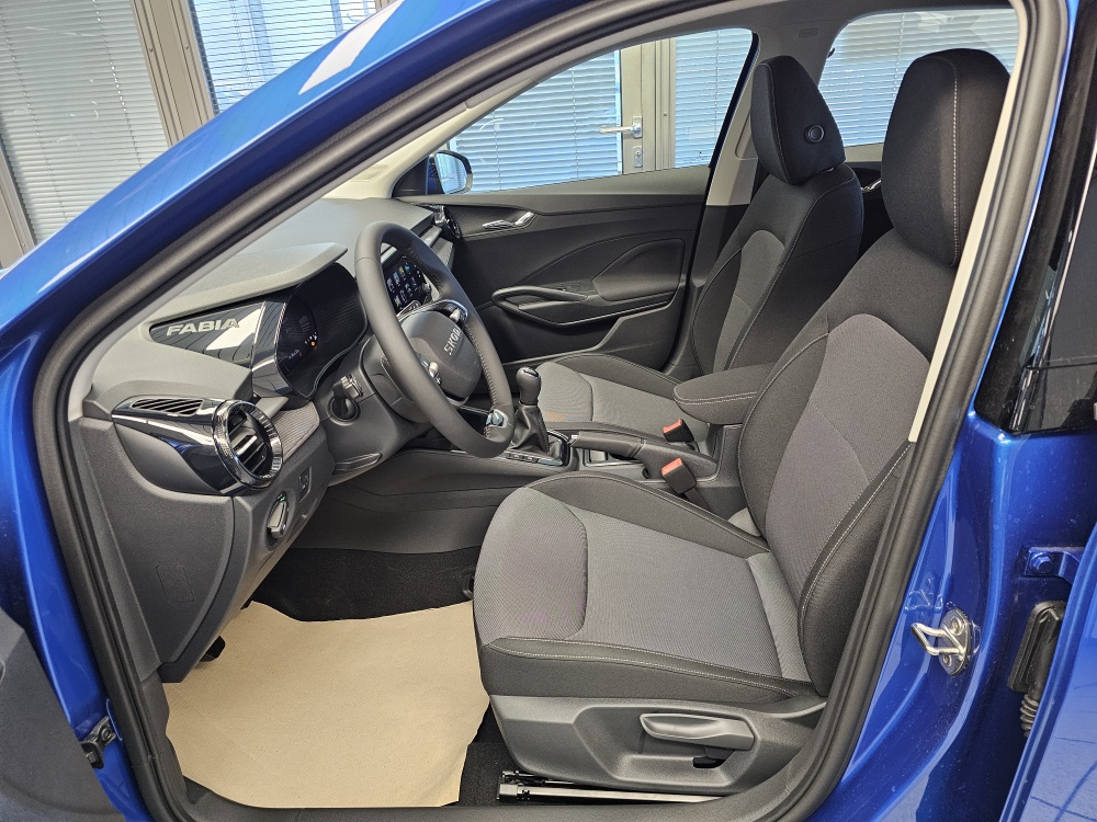Skoda Fabia  bei Hoffmann Automobile in Wolfsburg kaufen und sofort mitnehmen - Bild 20