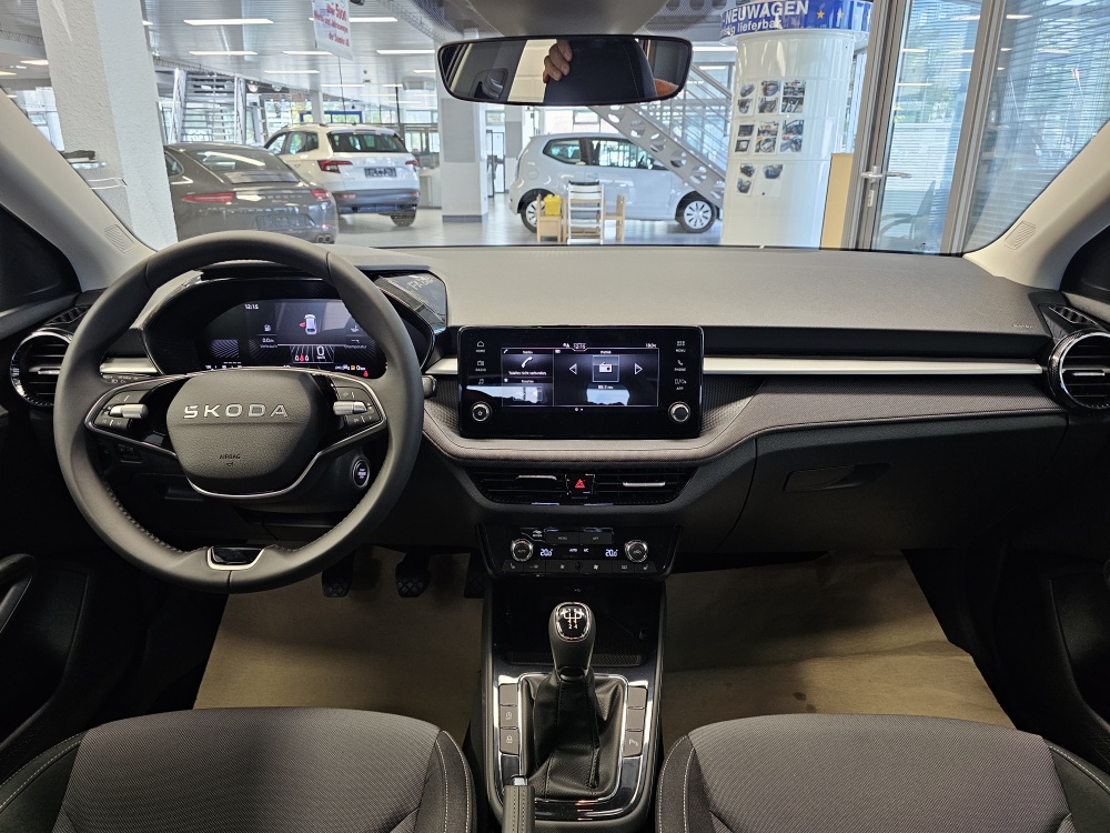 Skoda Fabia  bei Hoffmann Automobile in Wolfsburg kaufen und sofort mitnehmen - Bild 5