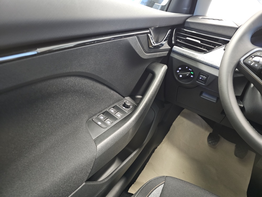 Skoda Scala  bei Hoffmann Automobile in Wolfsburg kaufen und sofort mitnehmen - Bild 17