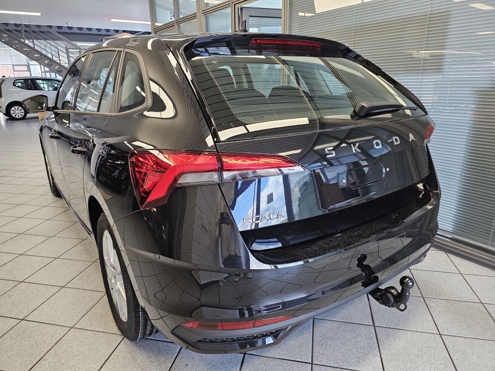 Skoda Scala  bei Hoffmann Automobile in Wolfsburg kaufen und sofort mitnehmen - Bild 2