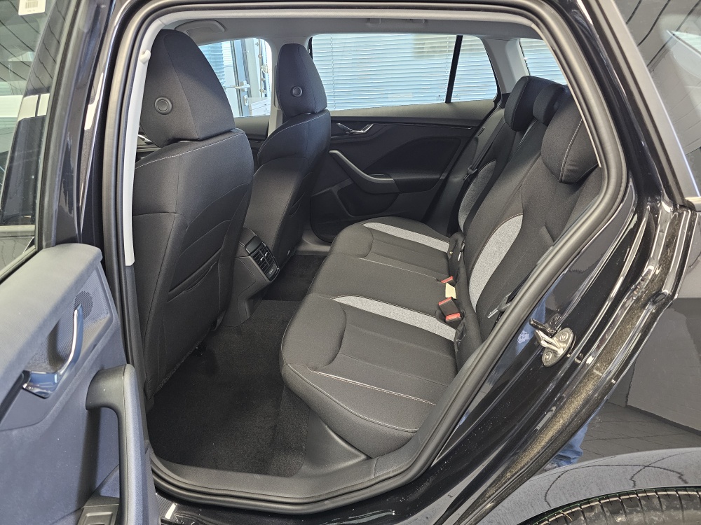 Skoda Scala  bei Hoffmann Automobile in Wolfsburg kaufen und sofort mitnehmen - Bild 5