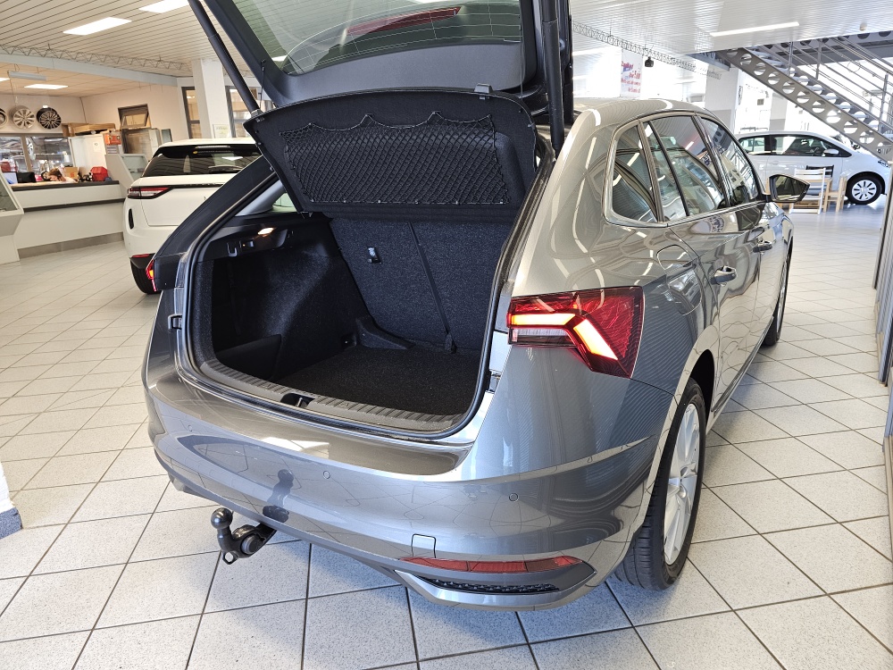 Skoda Scala  bei Hoffmann Automobile in Wolfsburg kaufen und sofort mitnehmen - Bild 2