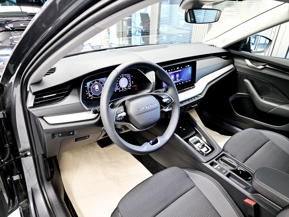 Skoda Octavia Combi  bei Hoffmann Automobile in Wolfsburg kaufen und sofort mitnehmen - Bild 15